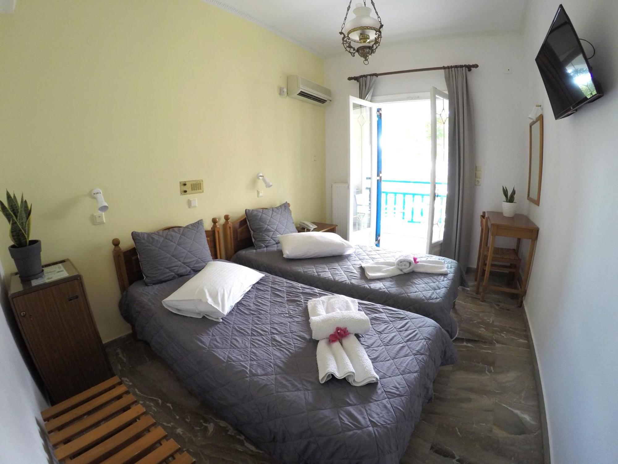Hotel Zeus Kamári Szoba fotó