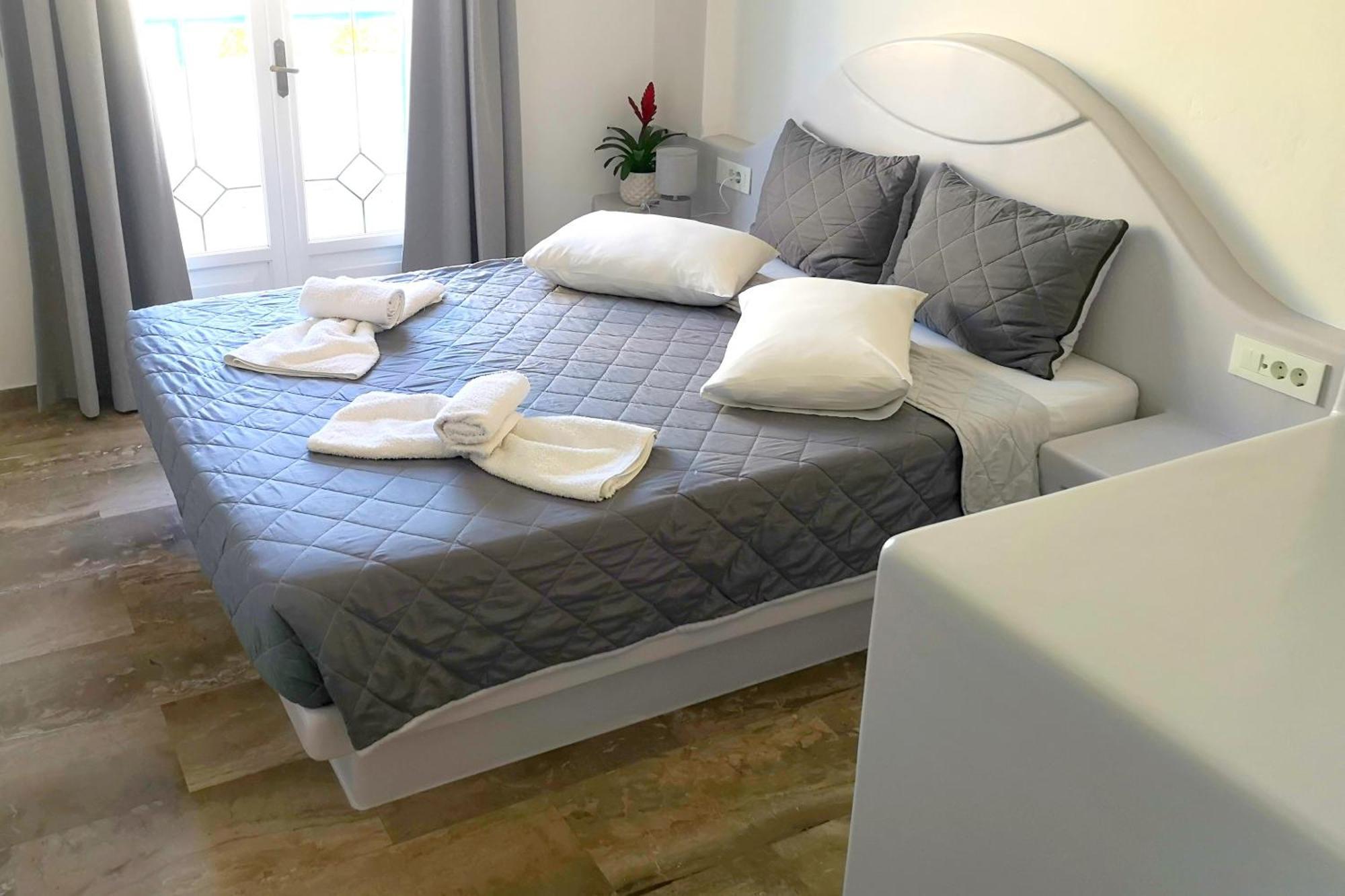 Hotel Zeus Kamári Szoba fotó